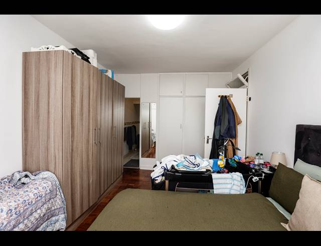 2 BEDROOM APARTMENT FOR SALE IN ESSENWOOD
